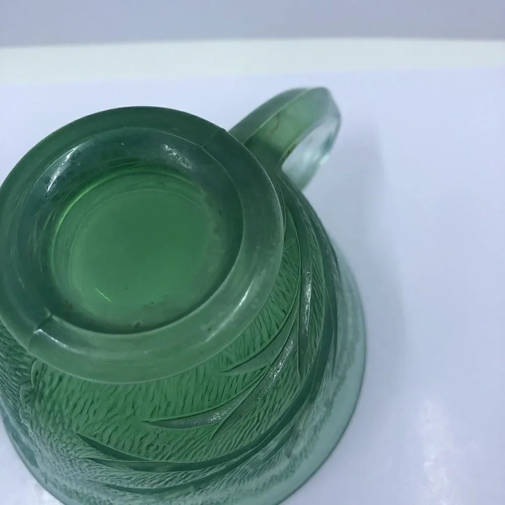 Indiana Glass Pebble Leaf Cup - Green